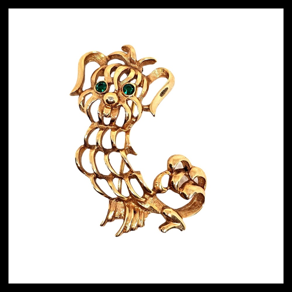 Vintage Avon Brooch Pin Pekinese Dog Gold Tone Open Weave Rhinestone Eyes Signed